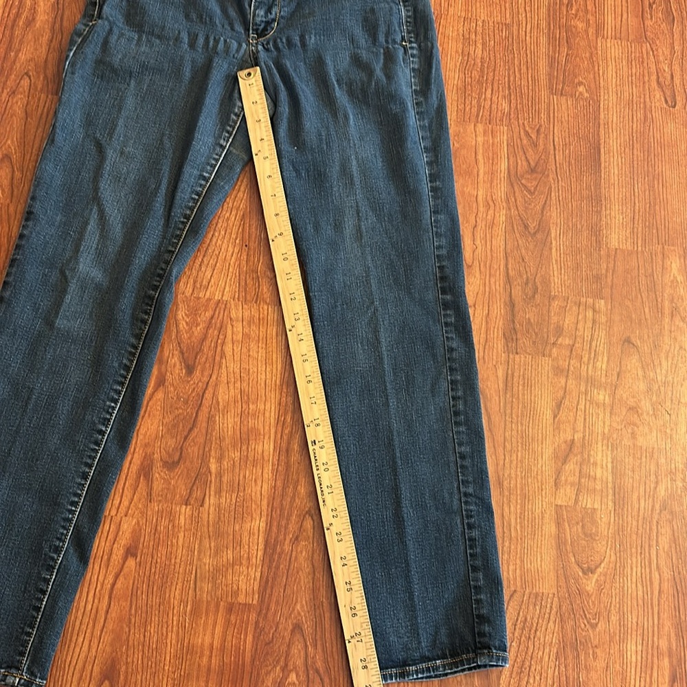 American Eagle skinny super stretch jeans size 12. - Picture 4 of 9